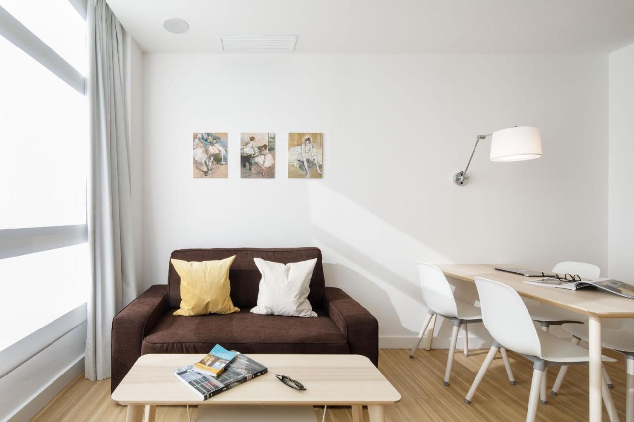Mush Room Apartamentos เซบีญา ภายนอก รูปภาพ