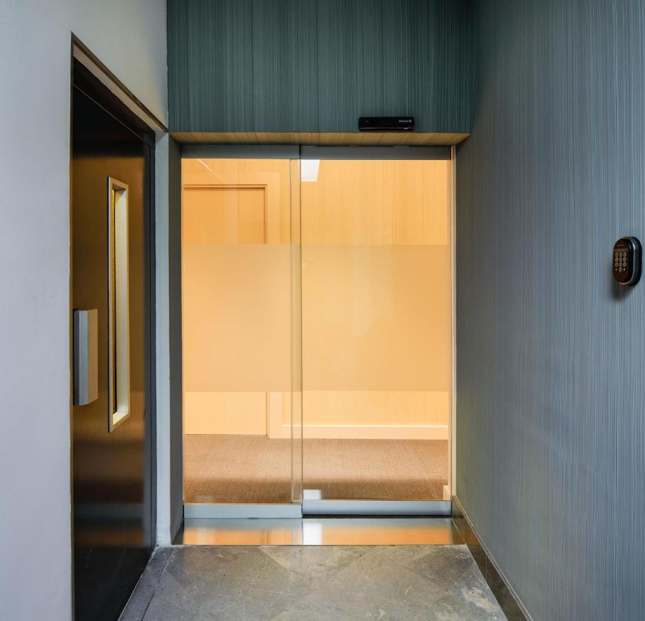 Mush Room Apartamentos เซบีญา ภายนอก รูปภาพ